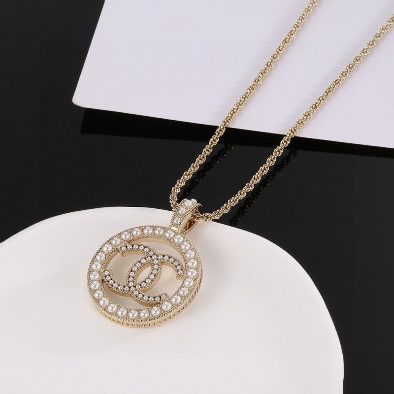 Ch**el necklaces